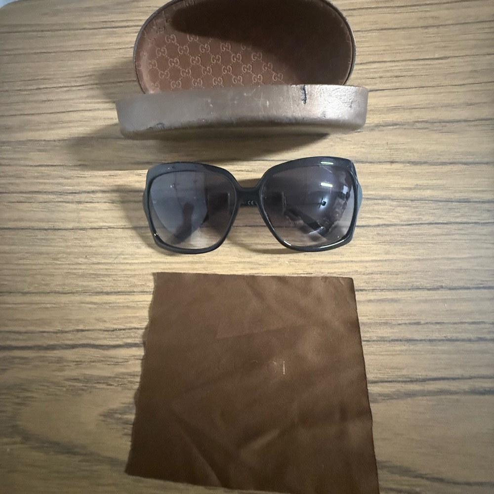 Gucci Bamboo Accents Black/Dark Gray Oversized Fashion Sunglasses